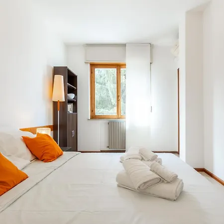 アパート Da Tiffany - Soggiorna In Centro A Con Garage Box E Ascensore *